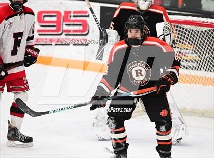 Thumbnail 3 in Ridgefield vs. Fairfield Warde/Ludlowe (FCIAC D1 Final) photogallery.