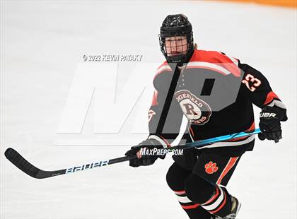 Thumbnail 1 in Ridgefield vs. Fairfield Warde/Ludlowe (FCIAC D1 Final) photogallery.