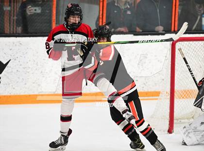 Thumbnail 2 in Ridgefield vs. Fairfield Warde/Ludlowe (FCIAC D1 Final) photogallery.
