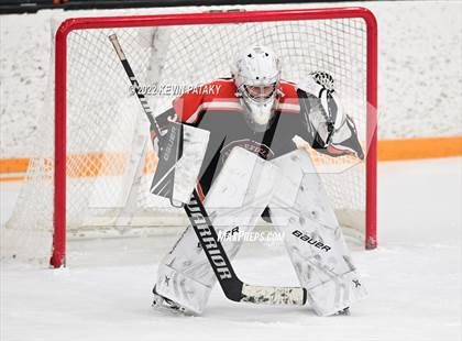 Thumbnail 2 in Ridgefield vs. Fairfield Warde/Ludlowe (FCIAC D1 Final) photogallery.