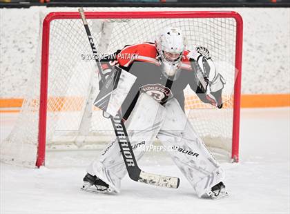 Thumbnail 1 in Ridgefield vs. Fairfield Warde/Ludlowe (FCIAC D1 Final) photogallery.