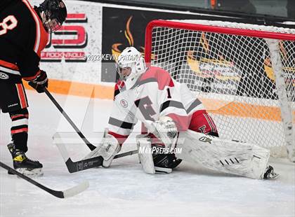 Thumbnail 1 in Ridgefield vs. Fairfield Warde/Ludlowe (FCIAC D1 Final) photogallery.