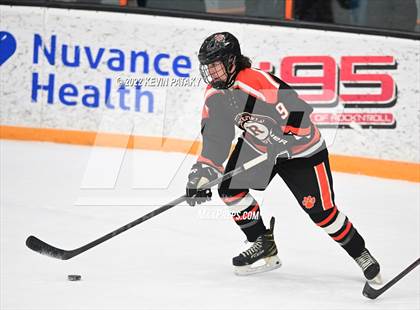Thumbnail 3 in Ridgefield vs. Fairfield Warde/Ludlowe (FCIAC D1 Final) photogallery.