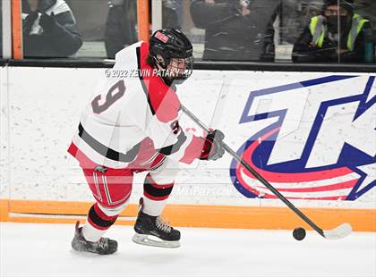Thumbnail 3 in Ridgefield vs. Fairfield Warde/Ludlowe (FCIAC D1 Final) photogallery.