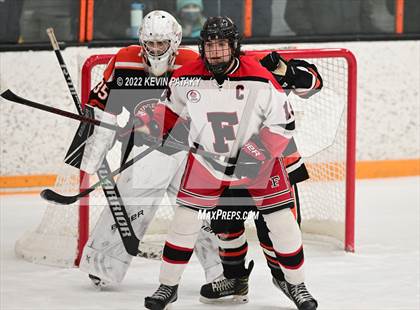 Thumbnail 3 in Ridgefield vs. Fairfield Warde/Ludlowe (FCIAC D1 Final) photogallery.