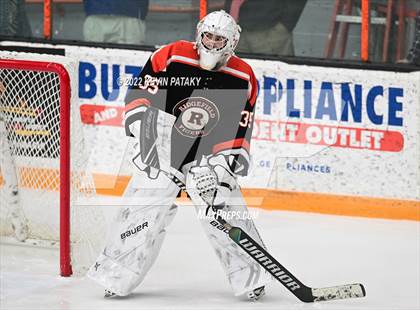 Thumbnail 3 in Ridgefield vs. Fairfield Warde/Ludlowe (FCIAC D1 Final) photogallery.