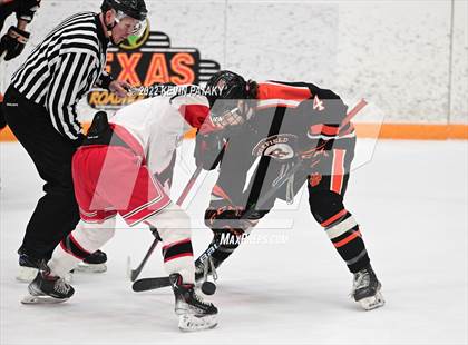 Thumbnail 1 in Ridgefield vs. Fairfield Warde/Ludlowe (FCIAC D1 Final) photogallery.