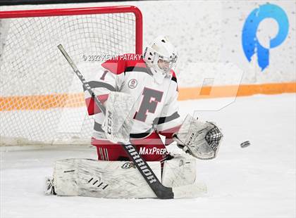 Thumbnail 2 in Ridgefield vs. Fairfield Warde/Ludlowe (FCIAC D1 Final) photogallery.