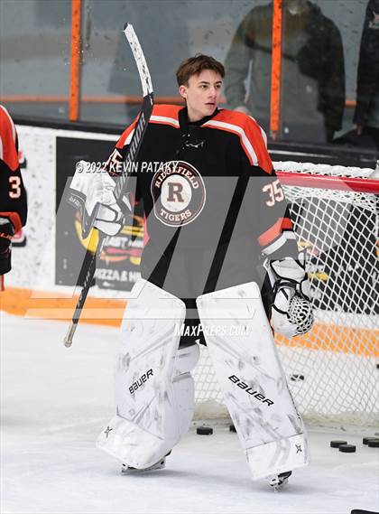 Thumbnail 2 in Ridgefield vs. Fairfield Warde/Ludlowe (FCIAC D1 Final) photogallery.