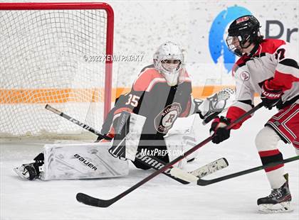 Thumbnail 3 in Ridgefield vs. Fairfield Warde/Ludlowe (FCIAC D1 Final) photogallery.