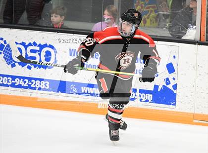 Thumbnail 2 in Ridgefield vs. Fairfield Warde/Ludlowe (FCIAC D1 Final) photogallery.