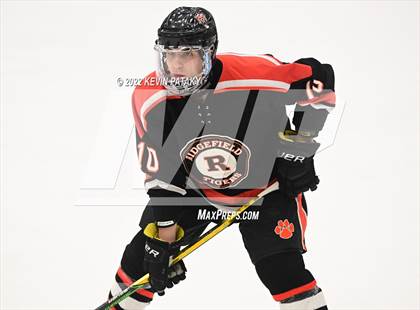 Thumbnail 3 in Ridgefield vs. Fairfield Warde/Ludlowe (FCIAC D1 Final) photogallery.