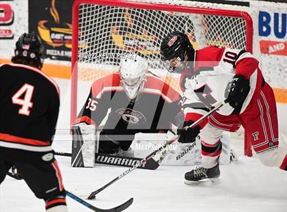 Thumbnail 1 in Ridgefield vs. Fairfield Warde/Ludlowe (FCIAC D1 Final) photogallery.