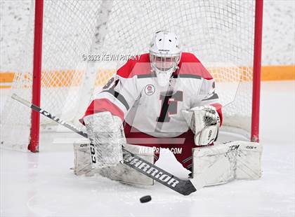 Thumbnail 3 in Ridgefield vs. Fairfield Warde/Ludlowe (FCIAC D1 Final) photogallery.