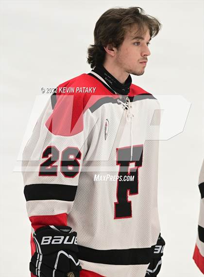 Thumbnail 1 in Ridgefield vs. Fairfield Warde/Ludlowe (FCIAC D1 Final) photogallery.