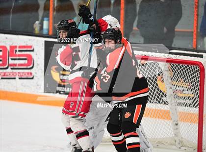Thumbnail 1 in Ridgefield vs. Fairfield Warde/Ludlowe (FCIAC D1 Final) photogallery.