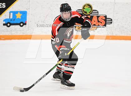 Thumbnail 2 in Ridgefield vs. Fairfield Warde/Ludlowe (FCIAC D1 Final) photogallery.