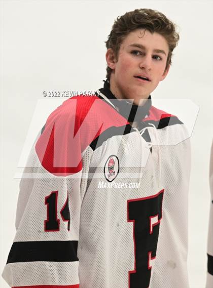 Thumbnail 3 in Ridgefield vs. Fairfield Warde/Ludlowe (FCIAC D1 Final) photogallery.