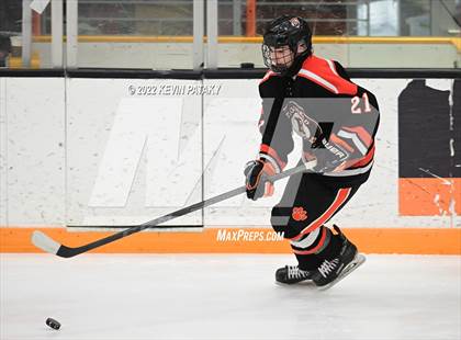 Thumbnail 1 in Ridgefield vs. Fairfield Warde/Ludlowe (FCIAC D1 Final) photogallery.