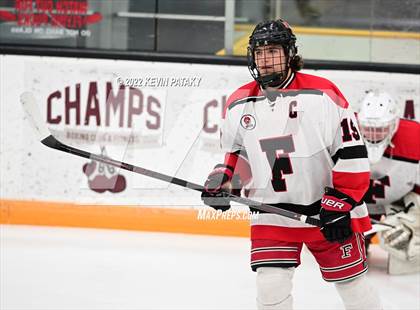 Thumbnail 2 in Ridgefield vs. Fairfield Warde/Ludlowe (FCIAC D1 Final) photogallery.