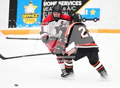 Thumbnail 1 in Ridgefield vs. Fairfield Warde/Ludlowe (FCIAC D1 Final) photogallery.