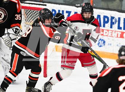 Thumbnail 3 in Ridgefield vs. Fairfield Warde/Ludlowe (FCIAC D1 Final) photogallery.