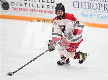 Thumbnail 3 in Ridgefield vs. Fairfield Warde/Ludlowe (FCIAC D1 Final) photogallery.