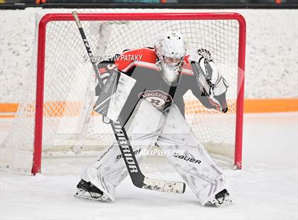 Thumbnail 3 in Ridgefield vs. Fairfield Warde/Ludlowe (FCIAC D1 Final) photogallery.