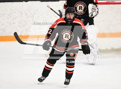 Thumbnail 2 in Ridgefield vs. Fairfield Warde/Ludlowe (FCIAC D1 Final) photogallery.