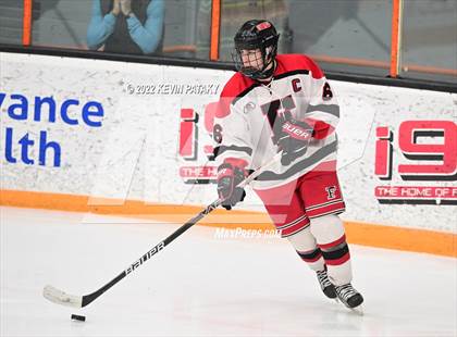 Thumbnail 1 in Ridgefield vs. Fairfield Warde/Ludlowe (FCIAC D1 Final) photogallery.