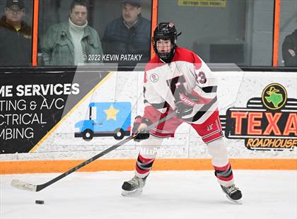 Thumbnail 3 in Ridgefield vs. Fairfield Warde/Ludlowe (FCIAC D1 Final) photogallery.