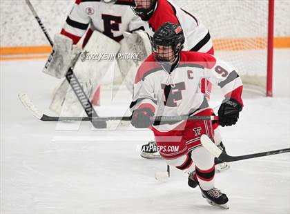 Thumbnail 2 in Ridgefield vs. Fairfield Warde/Ludlowe (FCIAC D1 Final) photogallery.