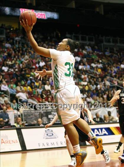 Thumbnail 2 in Hamilton vs. St. Mary's (AIA D1 Final) photogallery.