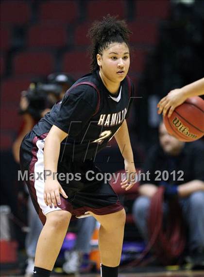 Thumbnail 2 in Hamilton vs. St. Mary's (AIA D1 Final) photogallery.