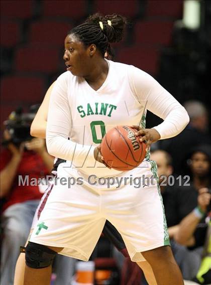 Thumbnail 2 in Hamilton vs. St. Mary's (AIA D1 Final) photogallery.