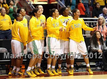 Thumbnail 2 in Hamilton vs. St. Mary's (AIA D1 Final) photogallery.
