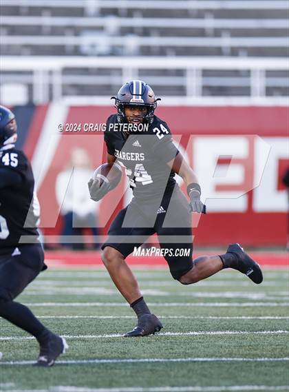 Thumbnail 1 in Corner Canyon vs Lone Peak (UHSAA 6A Final) photogallery.