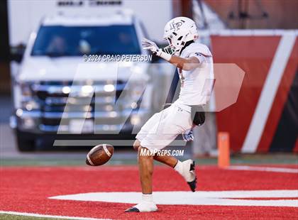 Thumbnail 3 in Corner Canyon vs Lone Peak (UHSAA 6A Final) photogallery.