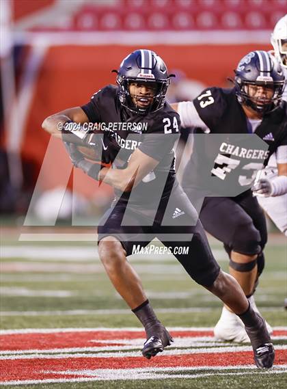 Thumbnail 3 in Corner Canyon vs Lone Peak (UHSAA 6A Final) photogallery.