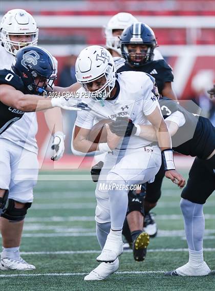 Thumbnail 2 in Corner Canyon vs Lone Peak (UHSAA 6A Final) photogallery.