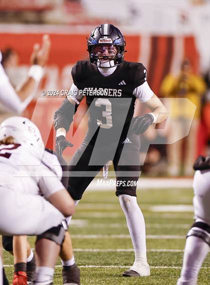 Thumbnail 2 in Corner Canyon vs Lone Peak (UHSAA 6A Final) photogallery.
