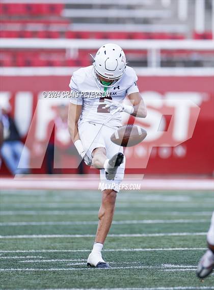 Thumbnail 2 in Corner Canyon vs Lone Peak (UHSAA 6A Final) photogallery.