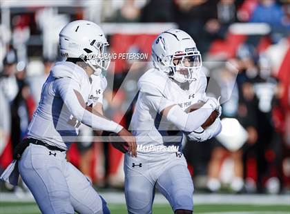 Thumbnail 2 in Corner Canyon vs Lone Peak (UHSAA 6A Final) photogallery.