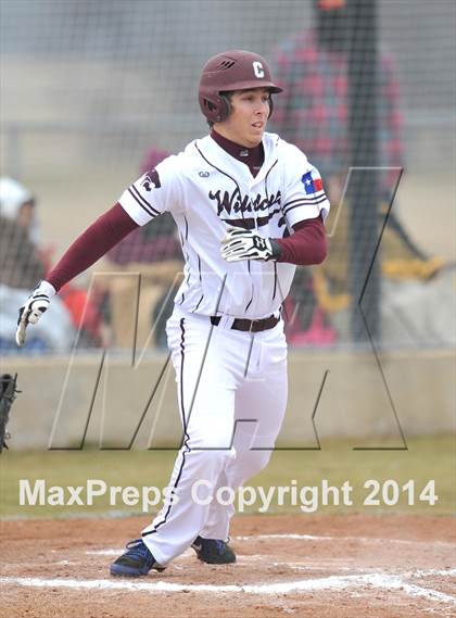 Thumbnail 2 in Nocona vs. Callisburg (Lindsay Tournament) photogallery.
