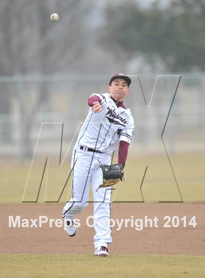 Thumbnail 1 in Nocona vs. Callisburg (Lindsay Tournament) photogallery.