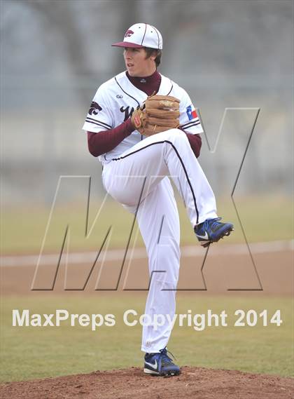 Thumbnail 1 in Nocona vs. Callisburg (Lindsay Tournament) photogallery.