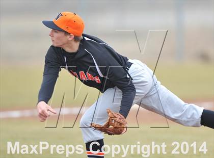 Thumbnail 1 in Nocona vs. Callisburg (Lindsay Tournament) photogallery.