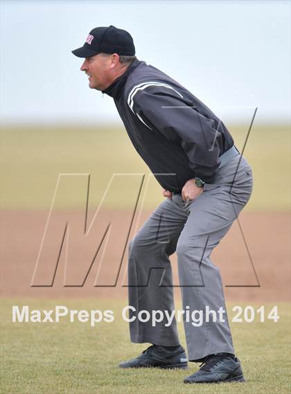Thumbnail 3 in Nocona vs. Callisburg (Lindsay Tournament) photogallery.