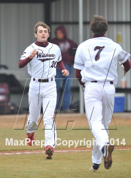 Thumbnail 3 in Nocona vs. Callisburg (Lindsay Tournament) photogallery.