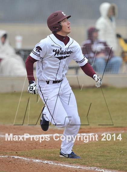 Thumbnail 2 in Nocona vs. Callisburg (Lindsay Tournament) photogallery.